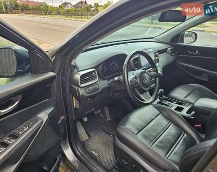 Сірий Кіа Соренто, об'ємом двигуна 2.2 л та пробігом 82 тис. км за 20500 $, фото 7 на Automoto.ua