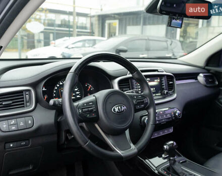 Киа Соренто 2015 в Одессе на Automoto.ua Серый Киа Соренто, объемом двигателя 2 л и пробегом 169 тыс. км за 20500 $, фото 43 на Automoto.ua