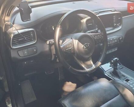 Серый Киа Соренто, объемом двигателя 2.2 л и пробегом 202 тыс. км за 24500 $, фото 5 на Automoto.ua