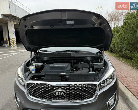 Серый Киа Соренто, объемом двигателя 2 л и пробегом 108 тыс. км за 19700 $, фото 38 на Automoto.ua