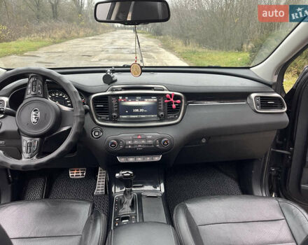 Сірий Кіа Соренто, об'ємом двигуна 2.2 л та пробігом 220 тис. км за 19700 $, фото 23 на Automoto.ua