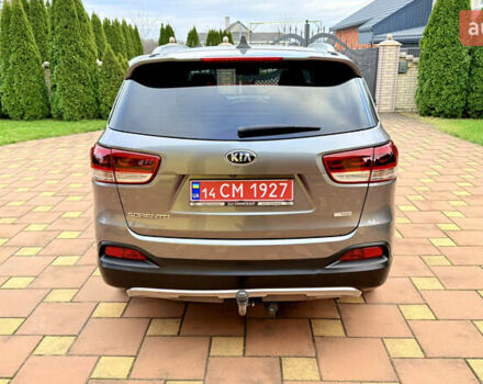 Серый Киа Соренто, объемом двигателя 2.2 л и пробегом 217 тыс. км за 20900 $, фото 5 на Automoto.ua