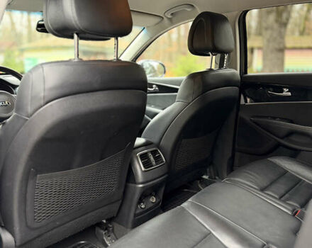 Сірий Кіа Соренто, об'ємом двигуна 2 л та пробігом 238 тис. км за 17550 $, фото 49 на Automoto.ua