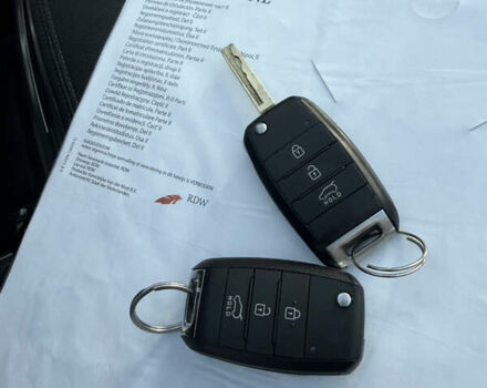 Серый Киа Соренто, объемом двигателя 2.2 л и пробегом 192 тыс. км за 18200 $, фото 65 на Automoto.ua