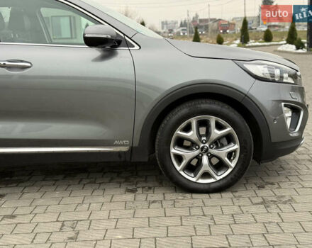 Серый Киа Соренто, объемом двигателя 2.2 л и пробегом 193 тыс. км за 22222 $, фото 15 на Automoto.ua