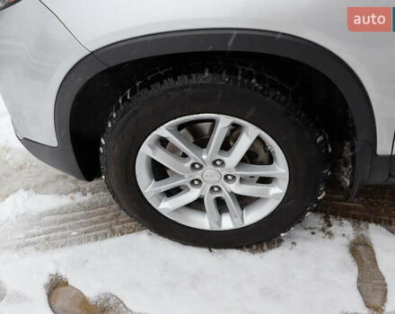 Серый Киа Соренто, объемом двигателя 2.4 л и пробегом 77 тыс. км за 12900 $, фото 10 на Automoto.ua