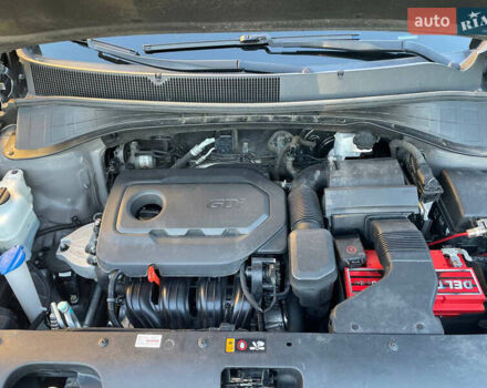 Сірий Кіа Соренто, об'ємом двигуна 2.36 л та пробігом 118 тис. км за 13900 $, фото 17 на Automoto.ua