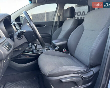 Серый Киа Соренто, объемом двигателя 2.2 л и пробегом 280 тыс. км за 16900 $, фото 26 на Automoto.ua