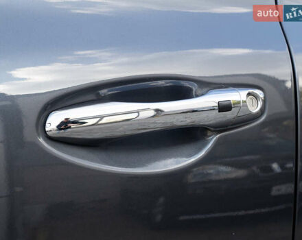 Серый Киа Соренто, объемом двигателя 2 л и пробегом 133 тыс. км за 20700 $, фото 9 на Automoto.ua