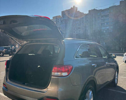 Серый Киа Соренто, объемом двигателя 2.36 л и пробегом 103 тыс. км за 14300 $, фото 10 на Automoto.ua