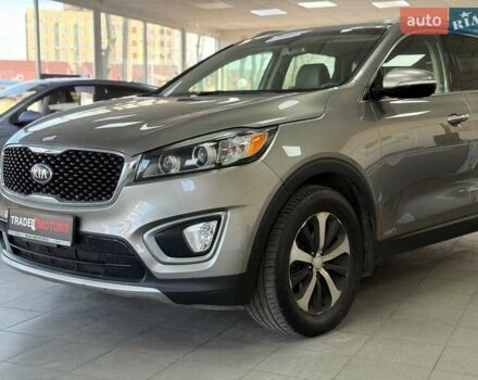 Серый Киа Соренто, объемом двигателя 2 л и пробегом 168 тыс. км за 14990 $, фото 5 на Automoto.ua