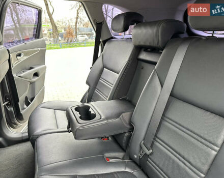 Сірий Кіа Соренто, об'ємом двигуна 2.2 л та пробігом 180 тис. км за 18500 $, фото 40 на Automoto.ua