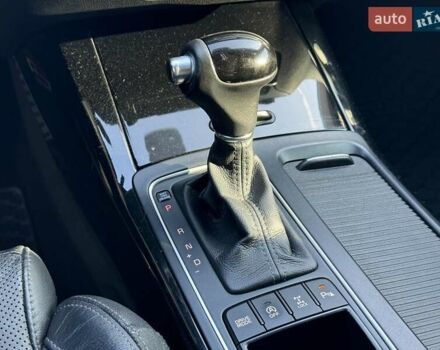 Киа Соренто 2015 в Виннице на Automoto.ua Серый Киа Соренто, объемом двигателя 2.2 л и пробегом 207 тыс. км за 19990 $, фото 44 на Automoto.ua