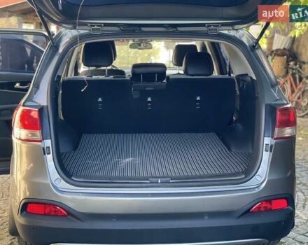 Киа Соренто 2015 в Львове на Automoto.ua Серый Киа Соренто, объемом двигателя 2.2 л и пробегом 131 тыс. км за 20500 $, фото 28 на Automoto.ua