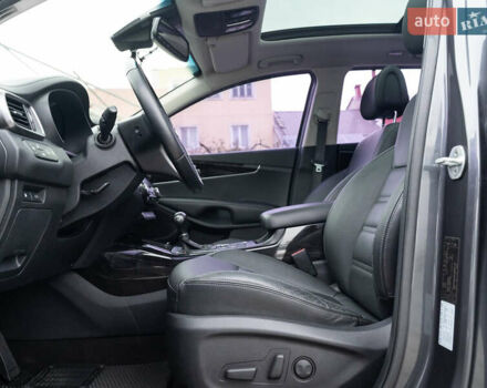 Киа Соренто 2015 в Одессе на Automoto.ua Серый Киа Соренто, объемом двигателя 2 л и пробегом 169 тыс. км за 20500 $, фото 34 на Automoto.ua