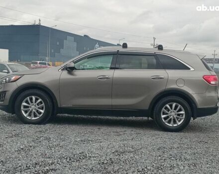 Сірий Кіа Соренто, об'ємом двигуна 3.3 л та пробігом 198 тис. км за 16990 $, фото 7 на Automoto.ua