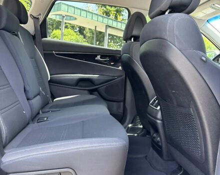 Киа Соренто 2015 в Львове на Automoto.ua Серый Киа Соренто, объемом двигателя 2.4 л и пробегом 134 тыс. км за 14200 $, фото 13 на Automoto.ua