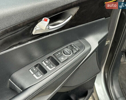 Сірий Кіа Соренто, об'ємом двигуна 2.2 л та пробігом 180 тис. км за 18500 $, фото 62 на Automoto.ua