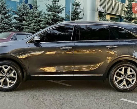 Сірий Кіа Соренто, об'ємом двигуна 2 л та пробігом 175 тис. км за 18955 $, фото 5 на Automoto.ua