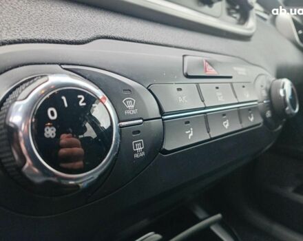 Сірий Кіа Соренто, об'ємом двигуна 3.3 л та пробігом 198 тис. км за 16990 $, фото 15 на Automoto.ua