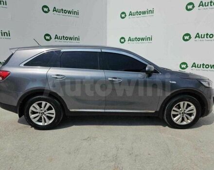 Киа Соренто 2015 в Киеве на Automoto.ua Серый Киа Соренто, объемом двигателя 2 л и пробегом 125 тыс. км за 8800 $, фото 5 на Automoto.ua