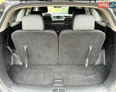 Киа Соренто 2015 в Луцке на Automoto.ua Серый Киа Соренто, объемом двигателя 2 л и пробегом 238 тыс. км за 17700 $, фото 61 на Automoto.ua