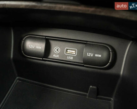 Серый Киа Соренто, объемом двигателя 2 л и пробегом 133 тыс. км за 20700 $, фото 42 на Automoto.ua