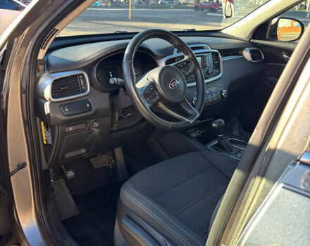 Серый Киа Соренто, объемом двигателя 2.36 л и пробегом 103 тыс. км за 14300 $, фото 19 на Automoto.ua