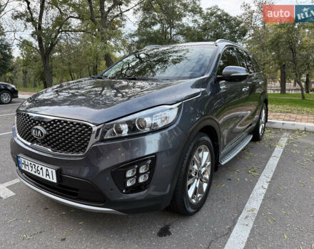 Киа Соренто 2015 в Одессе на Automoto.ua Серый Киа Соренто, объемом двигателя 2 л и пробегом 168 тыс. км за 21500 $, фото 2 на Automoto.ua