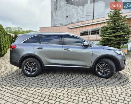 Серый Киа Соренто, объемом двигателя 2.2 л и пробегом 150 тыс. км за 22300 $, фото 7 на Automoto.ua