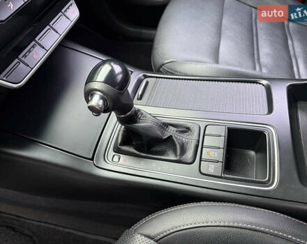 Серый Киа Соренто, объемом двигателя 2 л и пробегом 108 тыс. км за 19700 $, фото 25 на Automoto.ua