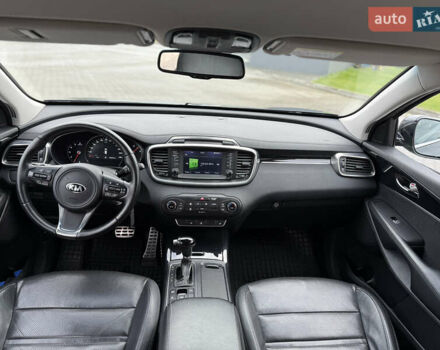 Киа Соренто 2015 в Луцке на Automoto.ua Серый Киа Соренто, объемом двигателя 2 л и пробегом 238 тыс. км за 17700 $, фото 50 на Automoto.ua