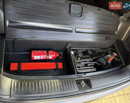 Серый Киа Соренто, объемом двигателя 2.2 л и пробегом 192 тыс. км за 18200 $, фото 20 на Automoto.ua