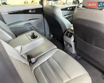 Серый Киа Соренто, объемом двигателя 2 л и пробегом 168 тыс. км за 14990 $, фото 31 на Automoto.ua