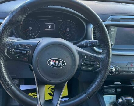 Серый Киа Соренто, объемом двигателя 2.4 л и пробегом 129 тыс. км за 14500 $, фото 9 на Automoto.ua