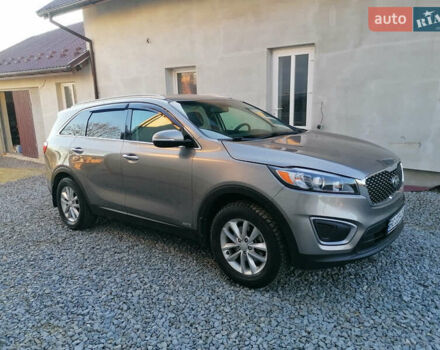 Кіа Соренто 2015 у Львові на Automoto.ua Сірий Кіа Соренто, об'ємом двигуна 2.36 л та пробігом 100 тис. км за 16000 $, фото 3 на Automoto.ua