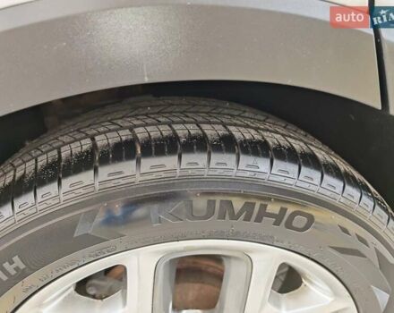 Серый Киа Соренто, объемом двигателя 2.2 л и пробегом 219 тыс. км за 19300 $, фото 18 на Automoto.ua