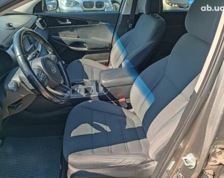Сірий Кіа Соренто, об'ємом двигуна 2.4 л та пробігом 144 тис. км за 16490 $, фото 22 на Automoto.ua
