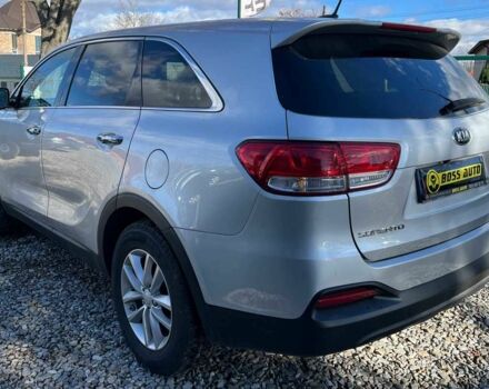 Серый Киа Соренто, объемом двигателя 2.4 л и пробегом 129 тыс. км за 14500 $, фото 5 на Automoto.ua