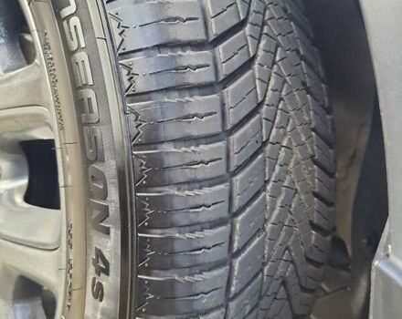 Серый Киа Соренто, объемом двигателя 2 л и пробегом 139 тыс. км за 21500 $, фото 16 на Automoto.ua