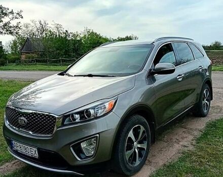 Киа Соренто 2015 в Запорожье на Automoto.ua Серый Киа Соренто, объемом двигателя 2 л и пробегом 145 тыс. км за 15600 $, фото 4 на Automoto.ua