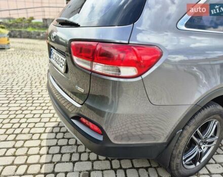 Серый Киа Соренто, объемом двигателя 2.2 л и пробегом 150 тыс. км за 22300 $, фото 17 на Automoto.ua