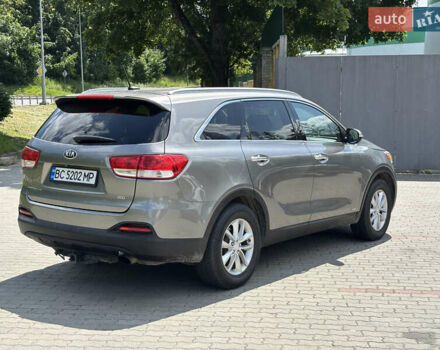Киа Соренто 2015 в Львове на Automoto.ua Серый Киа Соренто, объемом двигателя 2.4 л и пробегом 134 тыс. км за 14200 $, фото 7 на Automoto.ua