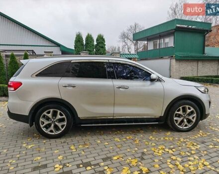 Серый Киа Соренто, объемом двигателя 2.2 л и пробегом 219 тыс. км за 19300 $, фото 4 на Automoto.ua