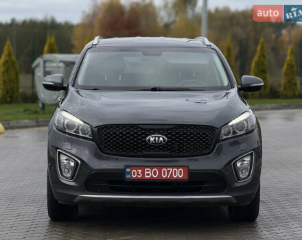 Киа Соренто 2015 в Луцке на Automoto.ua Серый Киа Соренто, объемом двигателя 2 л и пробегом 238 тыс. км за 17700 $, фото 5 на Automoto.ua