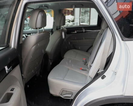 Серый Киа Соренто, объемом двигателя 2.4 л и пробегом 77 тыс. км за 12900 $, фото 36 на Automoto.ua