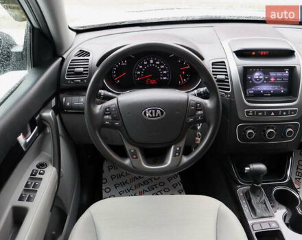 Серый Киа Соренто, объемом двигателя 2.4 л и пробегом 77 тыс. км за 12900 $, фото 38 на Automoto.ua