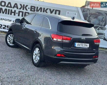 Серый Киа Соренто, объемом двигателя 2.2 л и пробегом 280 тыс. км за 16900 $, фото 14 на Automoto.ua