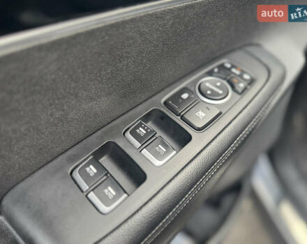 Сірий Кіа Соренто, об'ємом двигуна 2.2 л та пробігом 207 тис. км за 18800 $, фото 23 на Automoto.ua