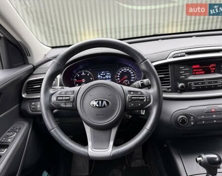 Серый Киа Соренто, объемом двигателя 2.2 л и пробегом 243 тыс. км за 19500 $, фото 28 на Automoto.ua